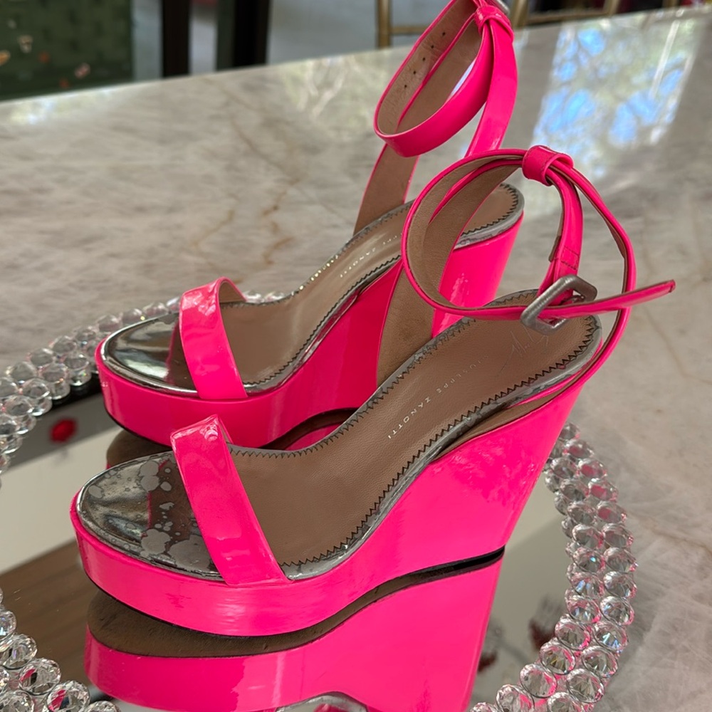Giuseppe Zanotti Wedges